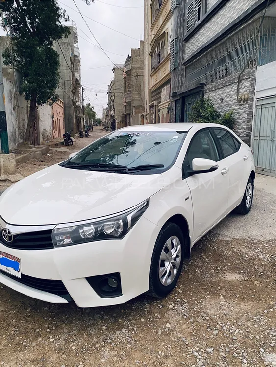 Toyota Corolla 2017 for Sale in Karachi Image-1