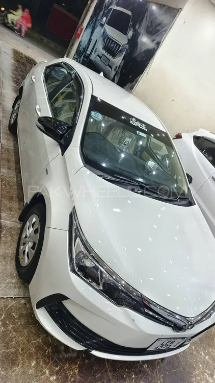Toyota Corolla 2018 for Sale in Sialkot Image-1