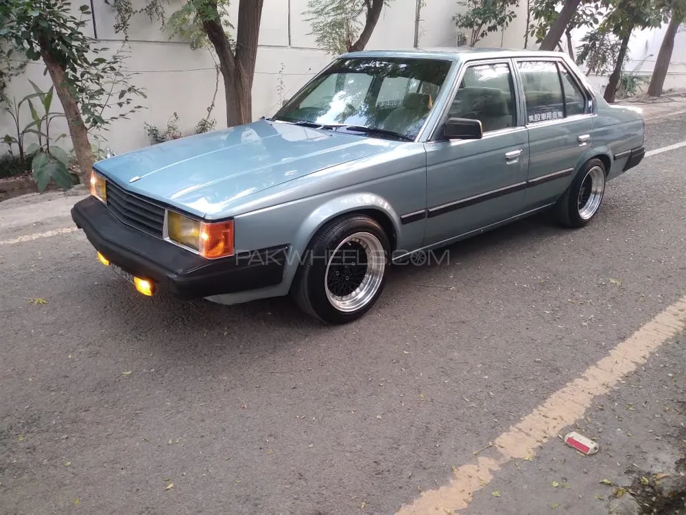 Toyota Corona 1983 for Sale in Peshawar Image-1