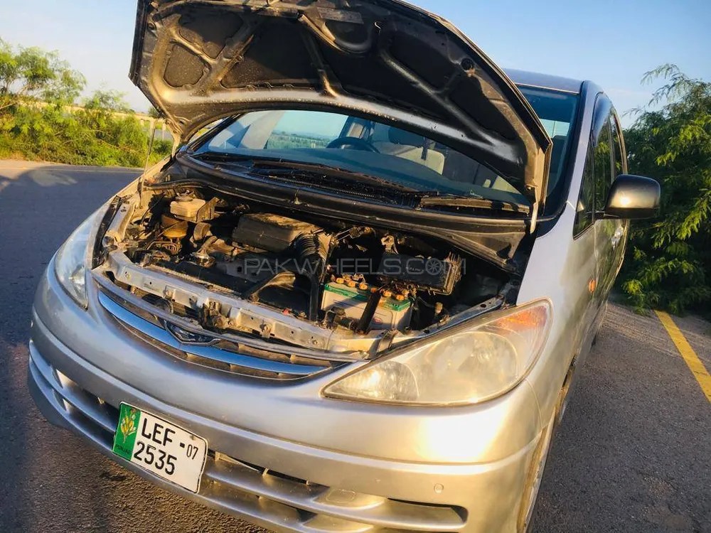 Toyota Estima 2002 for Sale in Islamabad Image-1