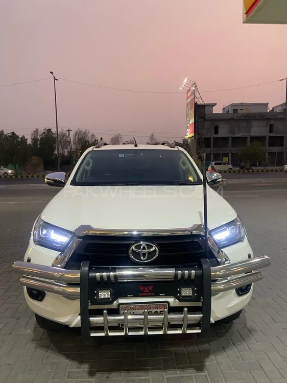 Toyota Hilux 2018 for Sale in Lahore Image-1