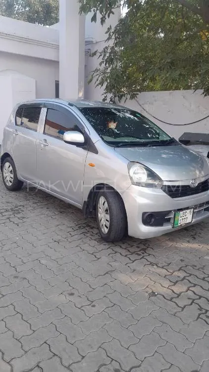 Toyota Pixis Epoch 2014 for Sale in Lahore Image-1
