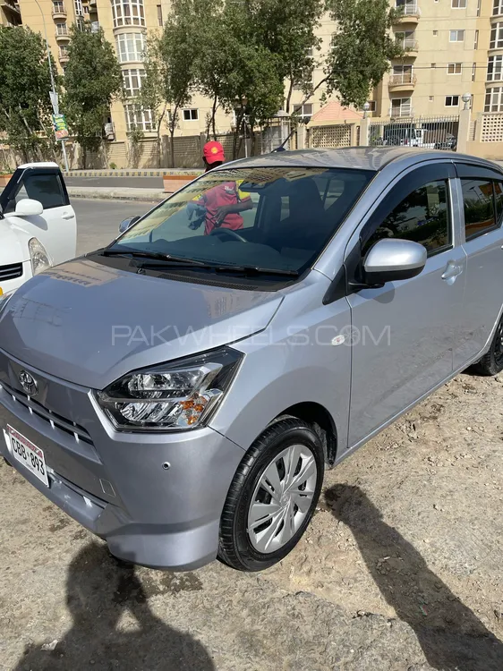 Toyota Pixis Epoch 2023 for Sale in Karachi Image-1