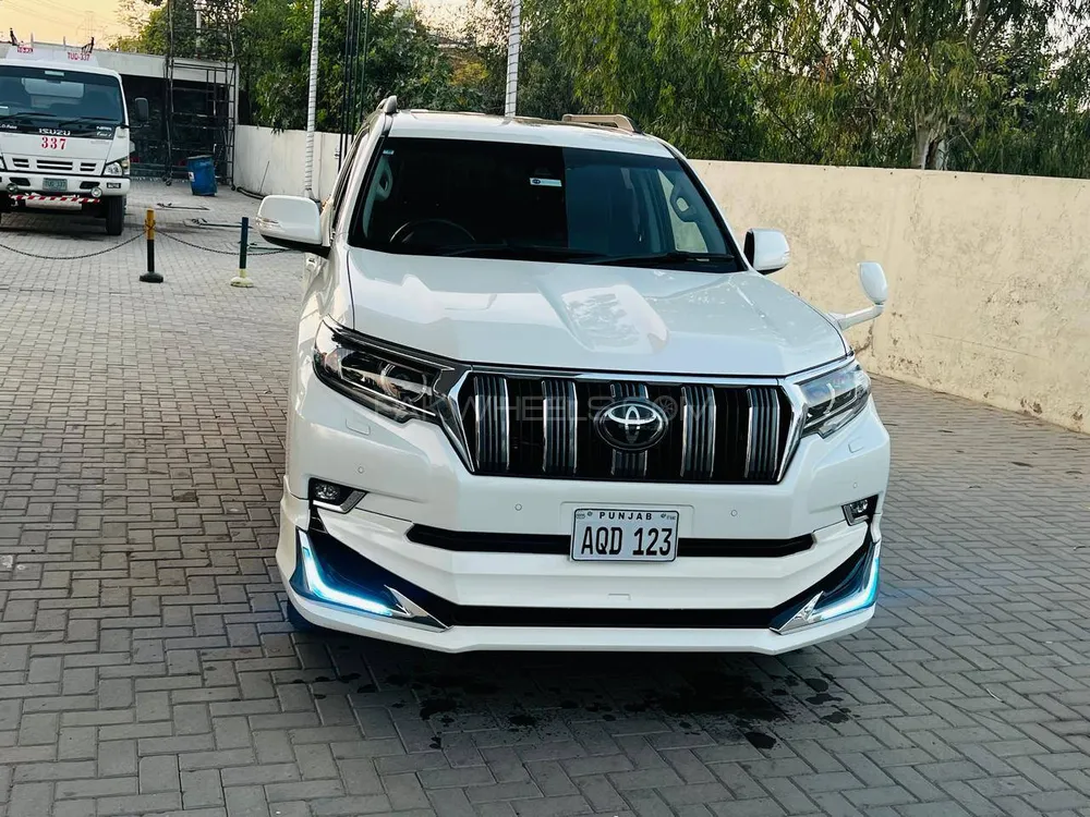 Toyota Prado 2019 for Sale in Gujrat Image-1