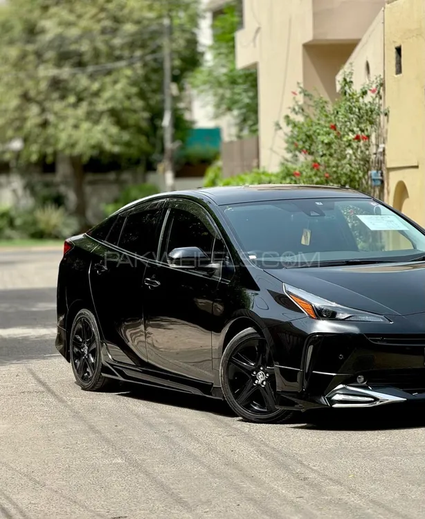 Toyota Prius 2021 for Sale in Lahore Image-1