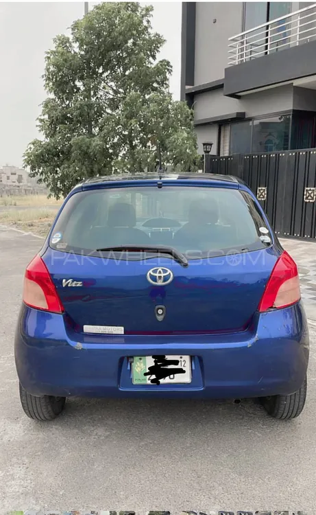 Toyota Vitz 2012 for Sale in Sialkot Image-1