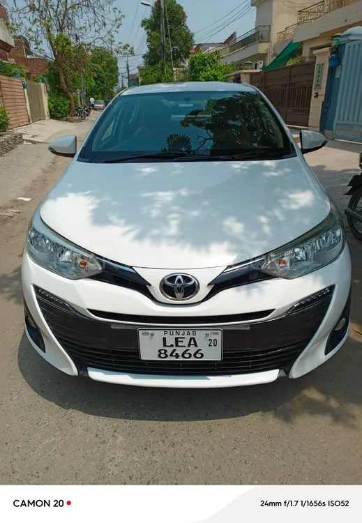 Toyota Yaris Sedan 2020 for Sale in Lahore Image-1