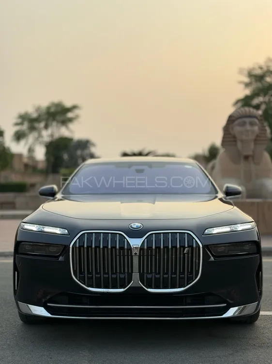 BMW 7 Series 2023 for Sale in Lahore Image-1