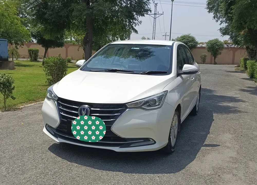 چانگان السوِن 2022 for Sale in چشمہ Image-1
