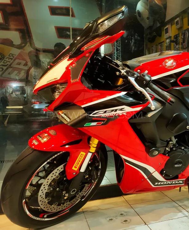 ہونڈا CBR 1000RR 2017 for Sale Image-1