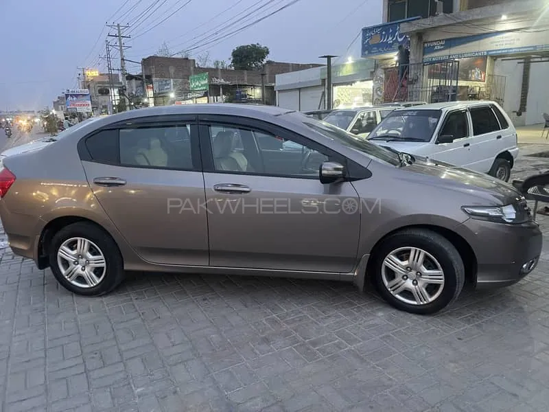 Honda City 2015 for Sale in Mandi bahauddin Image-1