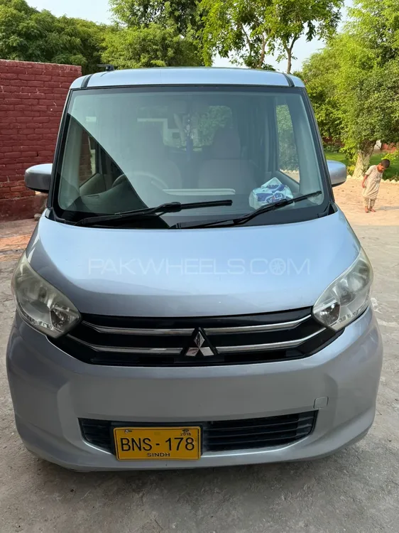 Mitsubishi Ek Wagon 2018 for Sale in Ahmed Pur East Image-1