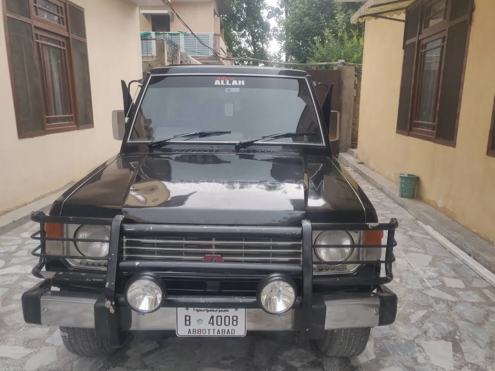 مٹسوبیشی پجیرو 1990 for Sale in سوات مینگورہ Image-1