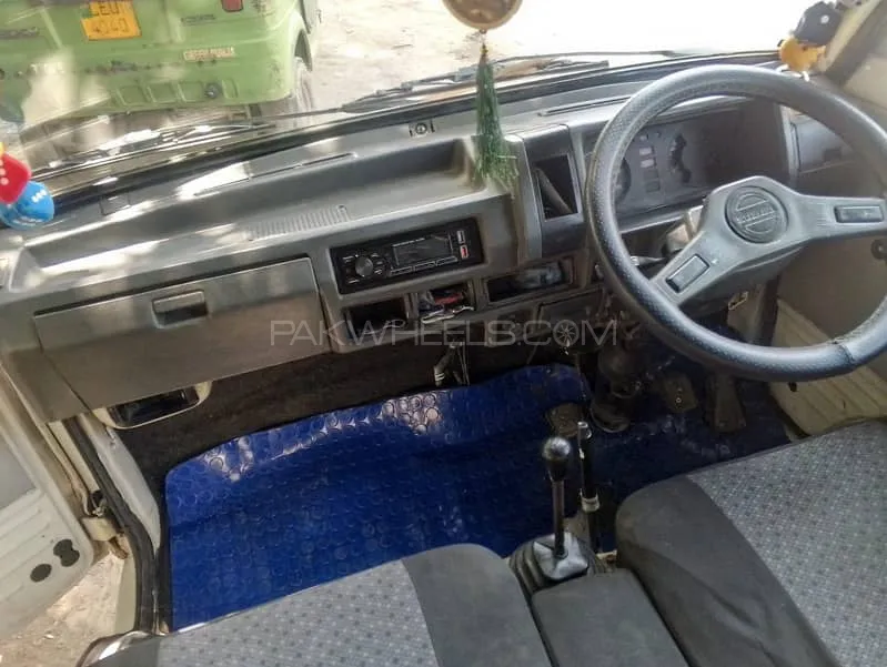 Suzuki Bolan 2011 for Sale in Lahore Image-1