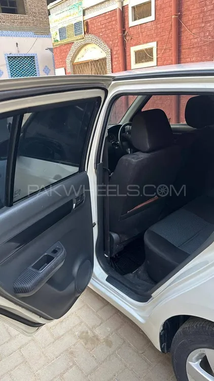 Suzuki Swift 2013 for Sale in Hyderabad Image-1