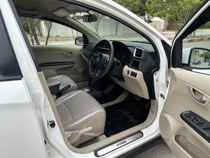 HONDA BRV S PACKAGE TOP OF THE LINE NEW SHAPE PUSH START LIMITED EDITION(1500cc)
Model 2020 || Registered 2020
Only Genuine 28,000 KM
Taffeta White Color
Bumper to Bumper Original 100%
Guaranteed 
Scratch-less Spotless  
Push start
Centre console/ Hand-rest
Automatic Transmission
Original TV NAV
Climate Control
New Grill 
Original Fog Lights
Genuine Rims
Just like Zero Meter
All Seals Still Intact 
EXCHANGE POSSIBLE WITH ANY CAR

For inspection
Available at SUPREME CARS
Plot # 151/F,Under Imam heights,Shop no.1&2, Main Khalid Bin Walid Rd, Karachi, Sindh 75400

|  Premium Cars  |  Best Prices  |  Optimum Performance | 
#supremecarsgang