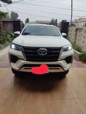 Toyota Fortuner 2.7 V 2021 for Sale