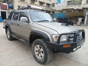 Toyota Hilux Double Cab 2003 for Sale