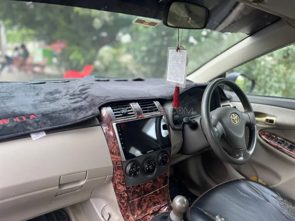 Toyota Corolla 2010 for Sale in Kamalia Image-1