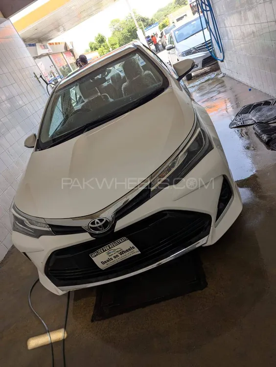 Toyota Corolla 2024 for Sale in Sialkot Image-1