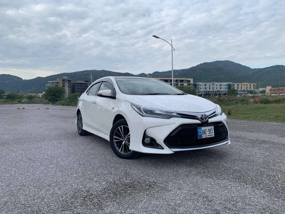 Toyota Corolla 2019 for Sale in Islamabad Image-1