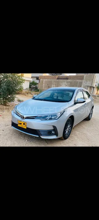 Toyota Corolla 2016 for Sale in Karachi Image-1