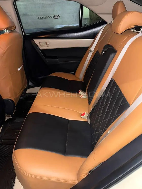 Toyota Corolla 2016 for Sale in Lahore Image-1