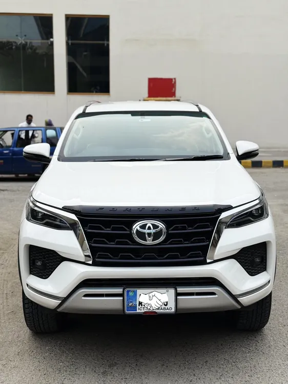 ٹویوٹا فورچیونر 2022 for Sale in اسلام آباد Image-1