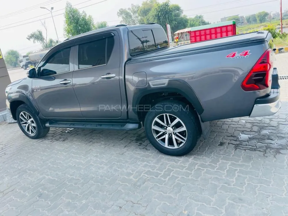 ٹویوٹا ہائیلکس 2020 for Sale in ملتان Image-1