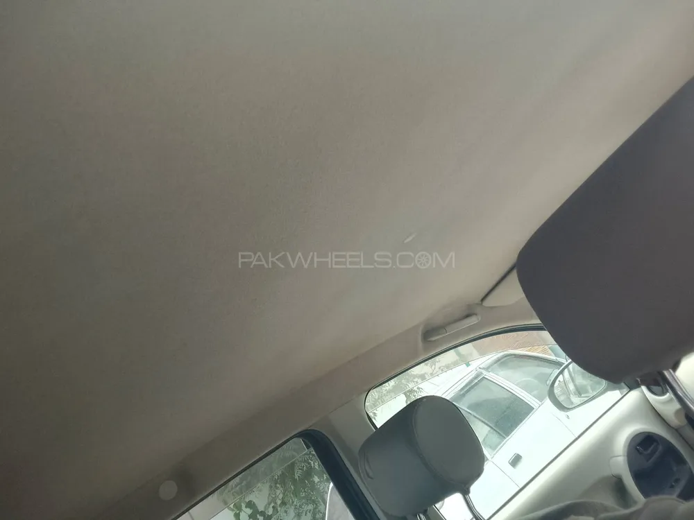 ٹویوٹا پاسو 2011 for Sale in پشاور Image-1