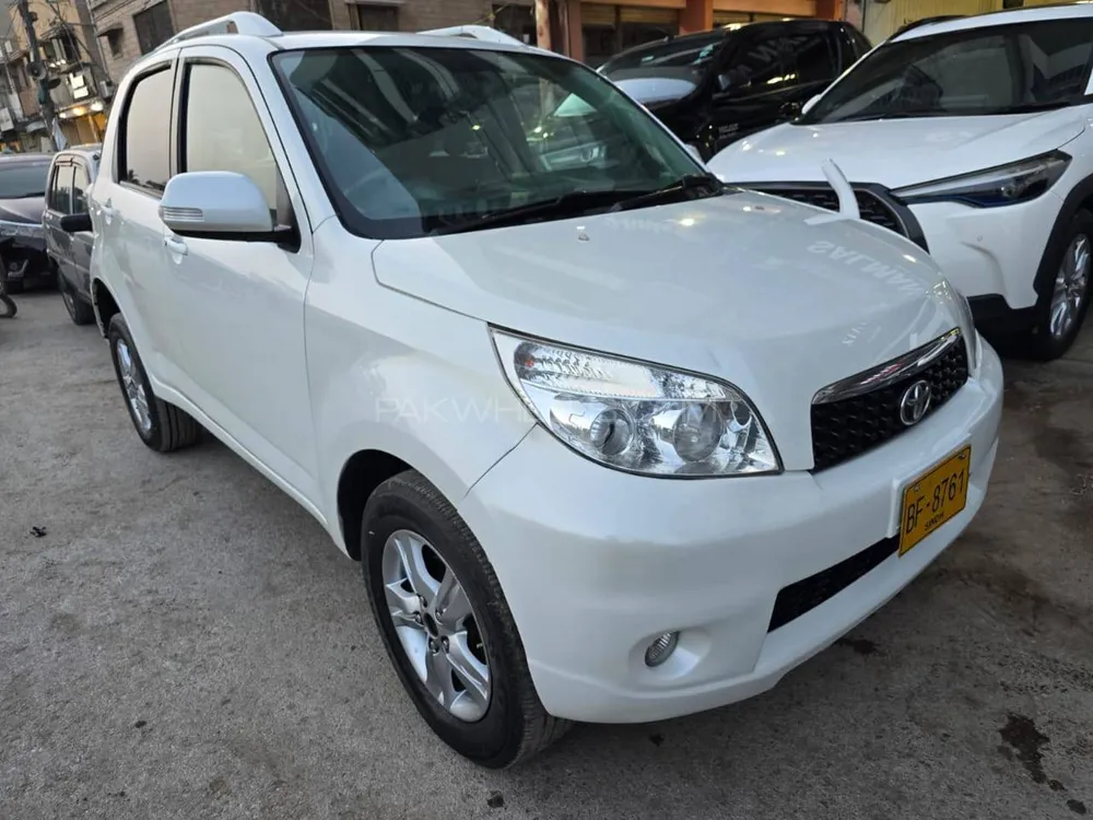 Toyota Rush 2015 for Sale in Karachi Image-1
