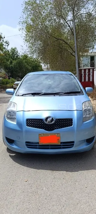 Toyota Vitz 2007 for Sale in Karachi Image-1