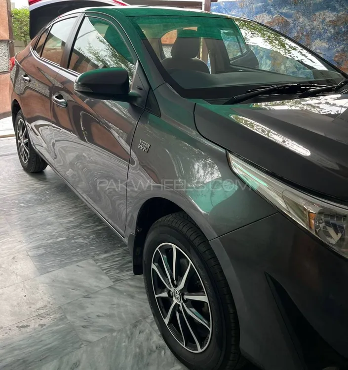 Toyota Yaris Sedan 2021 for Sale in Lahore Image-1