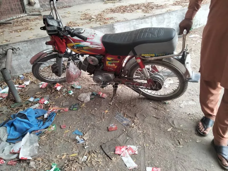 Yamaha Royale YB 100 2007 for Sale Image-1