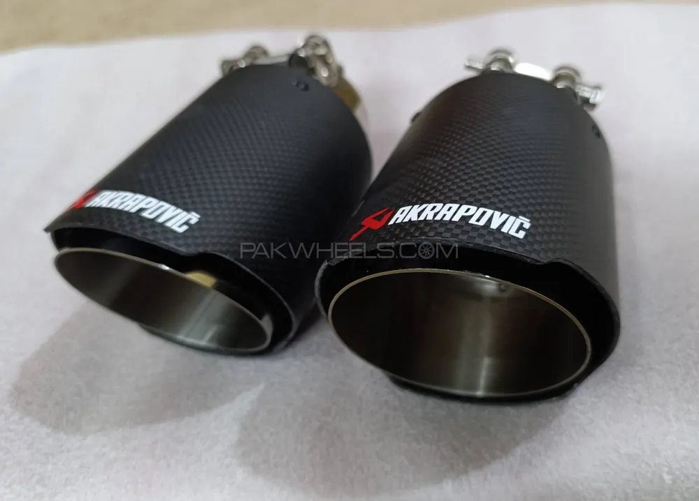 Akrapovic carbon fibre exhaust tips Image-1
