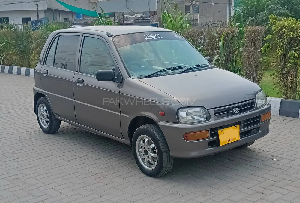 Daihatsu Cuore 2010 for Sale in Lahore Image-1