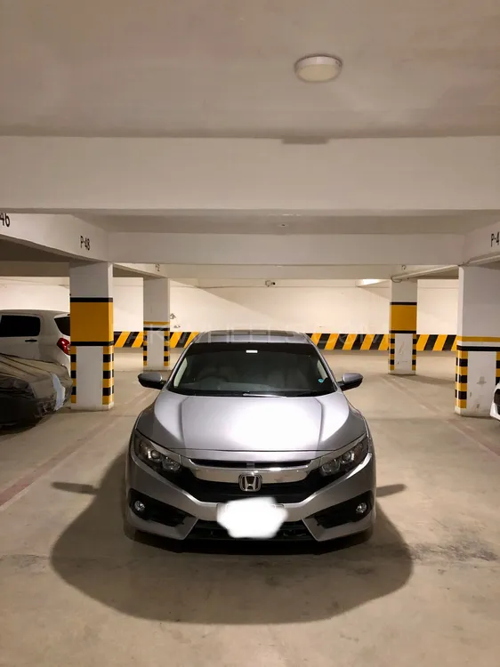 Honda Civic 2018 for Sale in Hyderabad Image-1