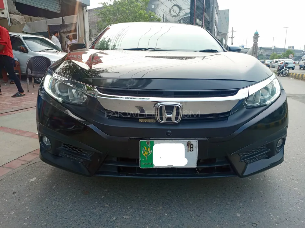 Honda Civic 2018 for Sale in Lahore Image-1