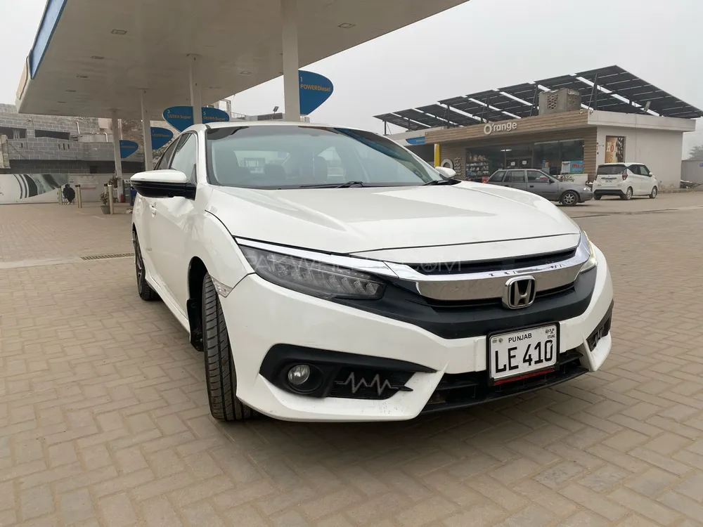 Honda Civic 2018 for Sale in Chenab Nagar Image-1