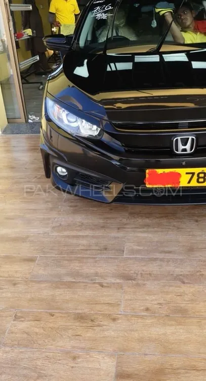 Honda Civic 2016 for Sale in Karachi Image-1