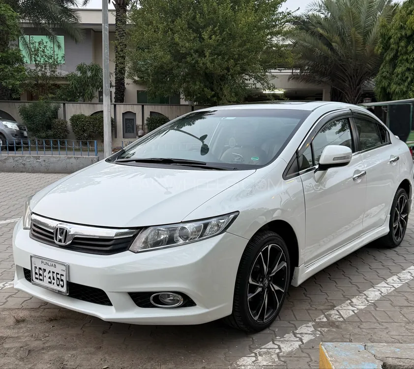 Honda Civic 2015 for Sale in Lahore Image-1