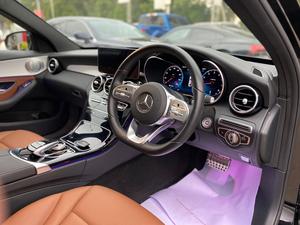 Mercedes Benz C180 
AMG Night Edition 
Model: 2021
Mileage: 21,000 km 
Reg: 2021 khi

*Privacy Glass
*Driving Assistance 
*Parking Assist PARKTRONIC
*Panoramic Roof

calling and visiting hours

Monday to Saturday

11:00 AM to 7:00 PM