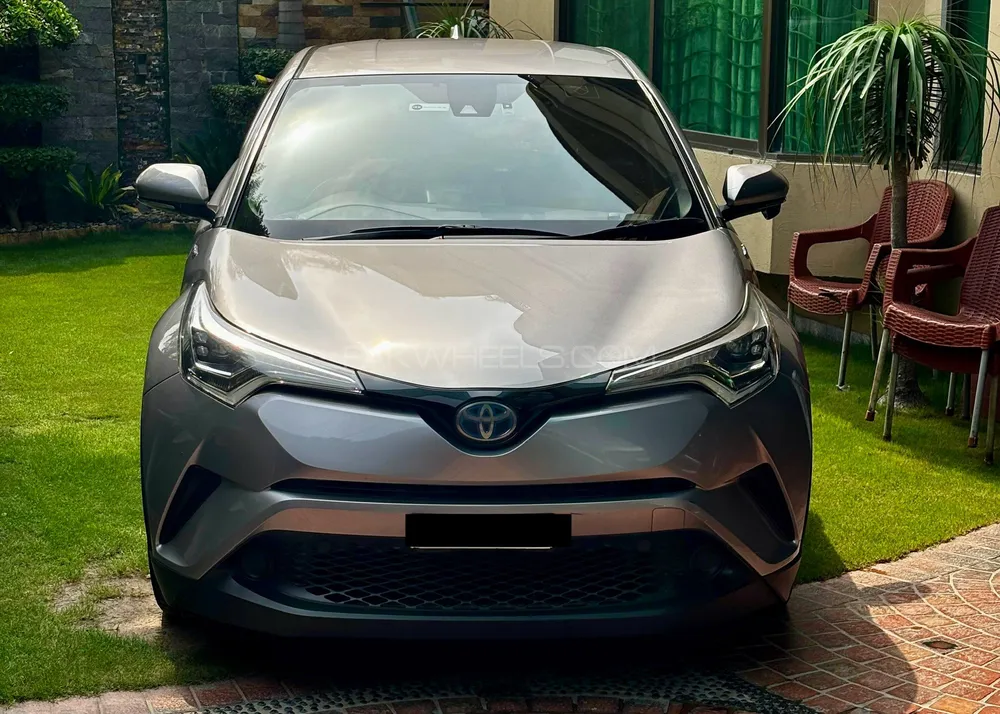 Toyota C-HR 2018 for Sale in Gujranwala Image-1