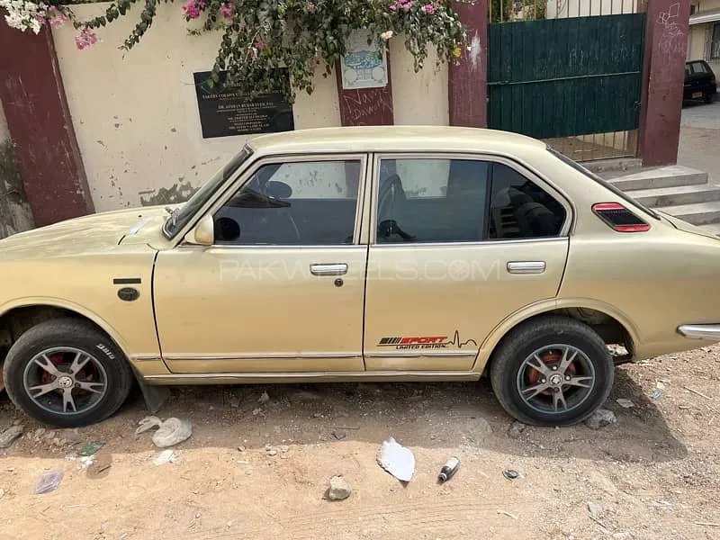 Toyota Corolla 1974 for Sale in Karachi Image-1