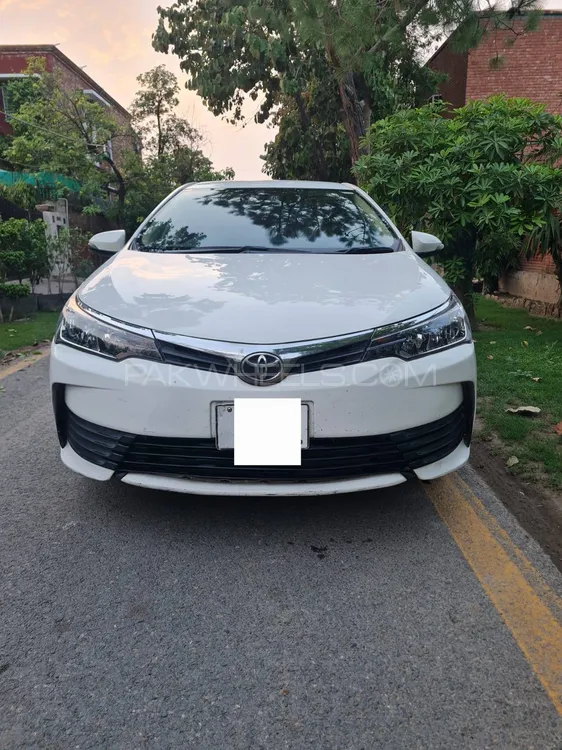 Toyota Corolla 2018 for Sale in Lahore Image-1