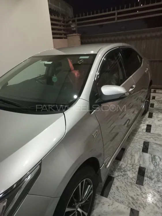 Toyota Corolla 2018 for Sale in Islamabad Image-1