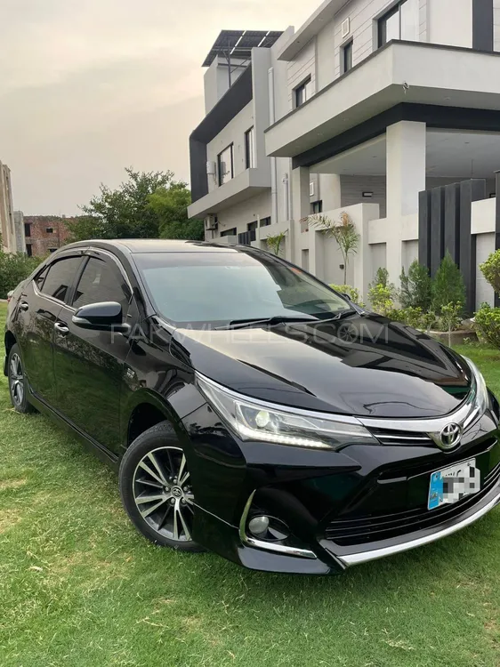 Toyota Corolla 2019 for Sale in Lahore Image-1