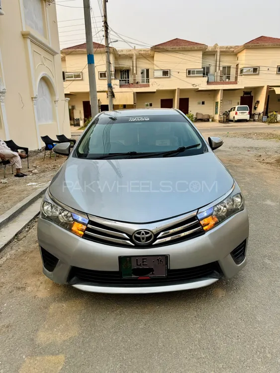 Toyota Corolla 2016 for Sale in Sargodha Image-1
