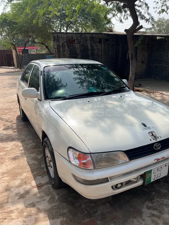 Toyota Corolla 2000 for Sale in Sahiwal Image-1