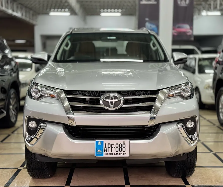 Toyota Fortuner 2019 for Sale in Peshawar Image-1
